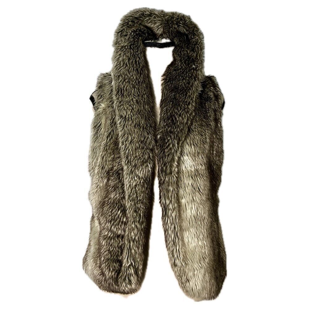 XXI Faux Fur Vest With Shawl Collar In Size Small‎ Petite